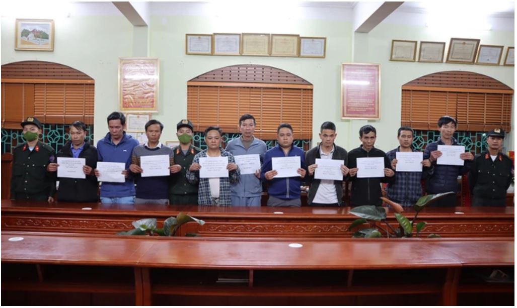 Chánh Thanh tra huyện huyện Sìn Hồ bị bắt